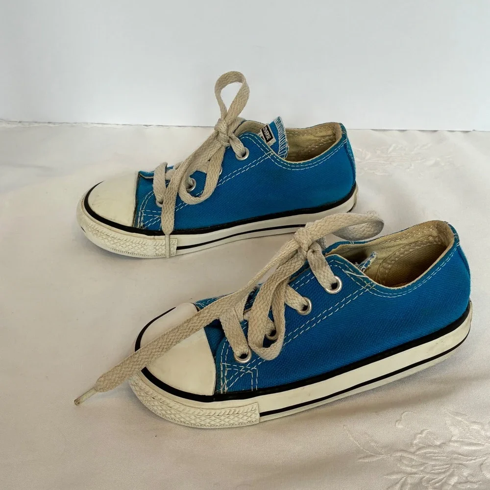 Converse Sneakers Infant 8 Chuck Taylor All Star Low Top Canvas Retro Toddler